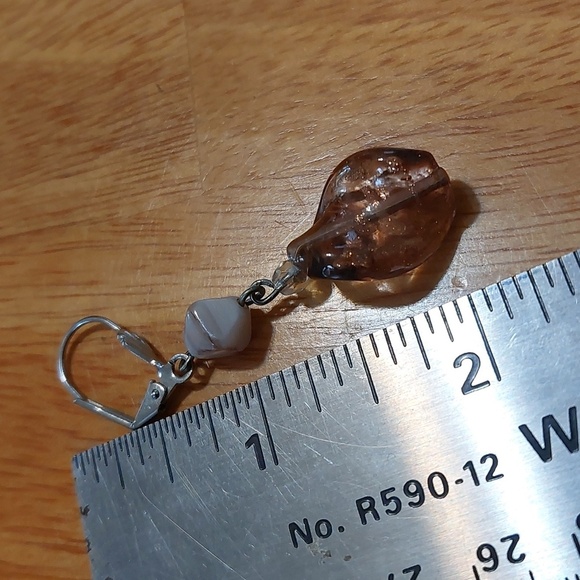 🩵5/$25 Silvertone Blush Pink Glass Bead Necklace Earring Set Leverback 18" - Picture 5 of 5